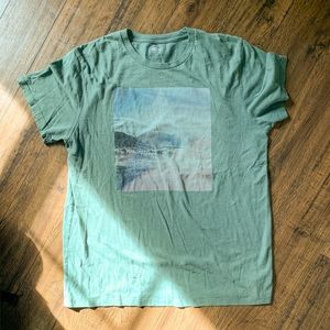 Old Navy Faded Mens Graphic Tee